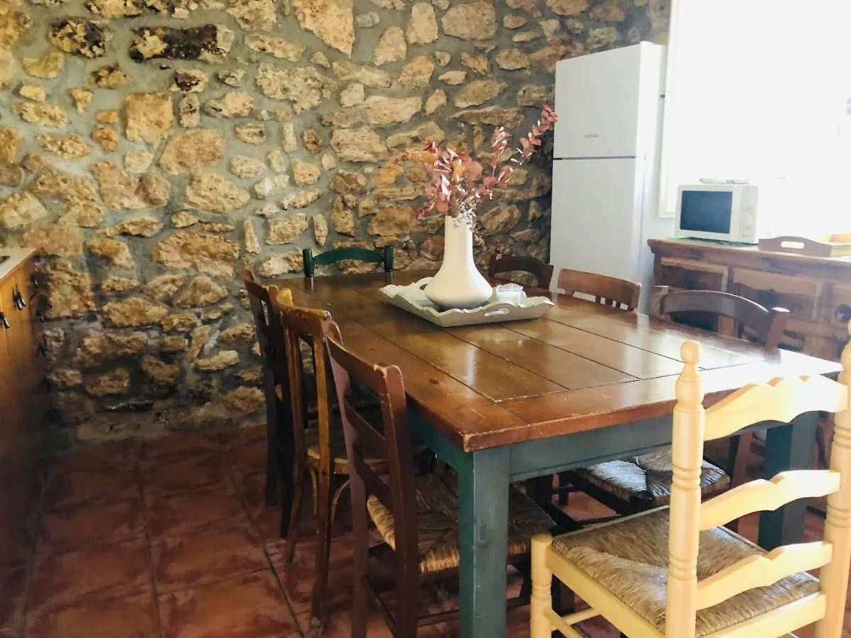 Сasa de vacaciones Masia Llambrich Deltebre